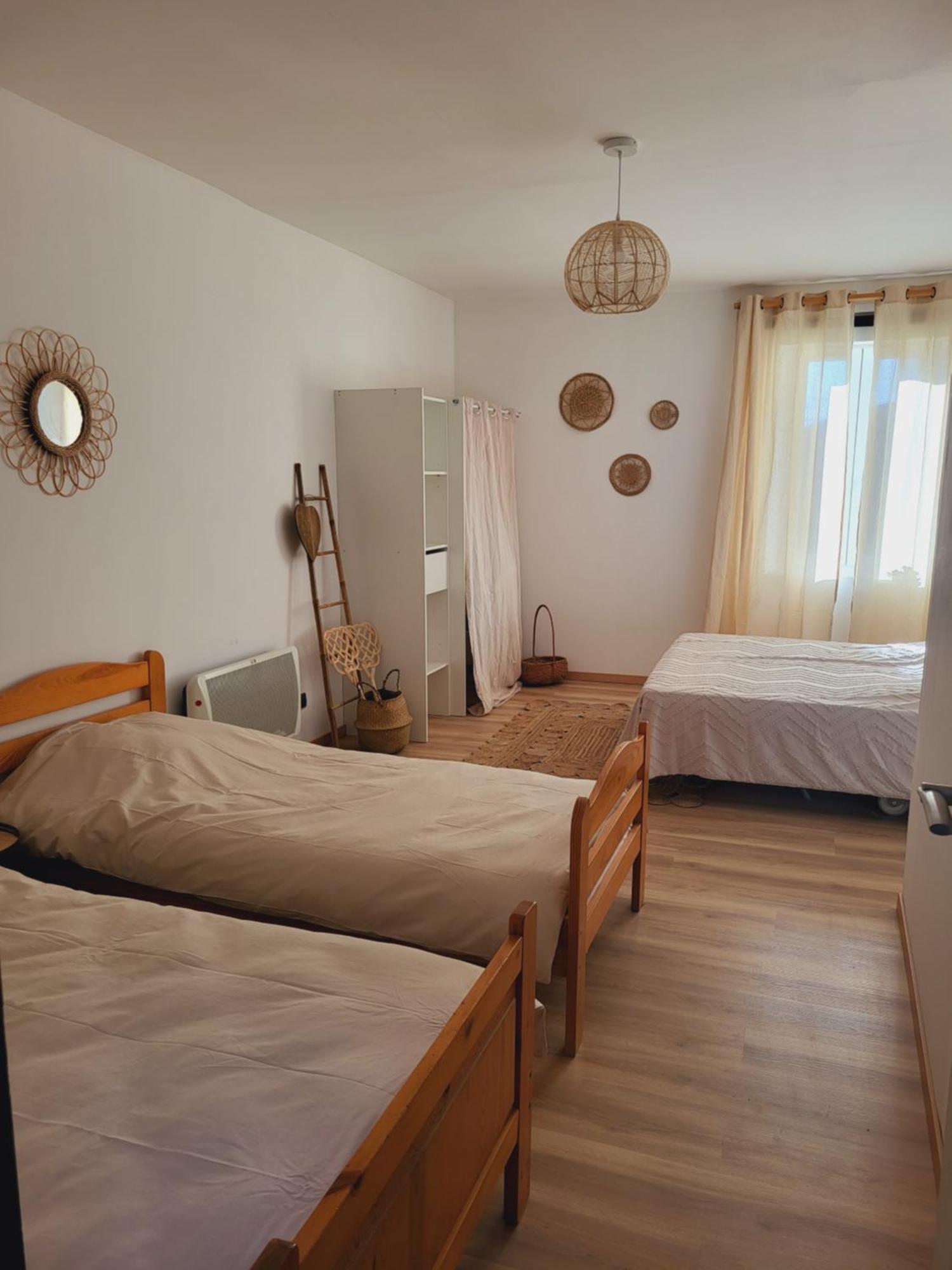 Maison De Village A La Decoration Boheme Jusqu'A 6 Personnes Viviers-lès-Montagnes Екстериор снимка